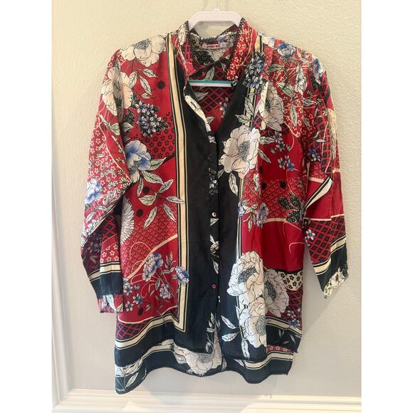 Johnny Was Floral 100% Silk Red Black Patchwork Boho Festival Top Sz XS - Picture 1 of 6